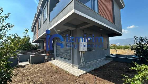 ÖRNEKÖY'DE SIFIR KİRALIK VİLLA